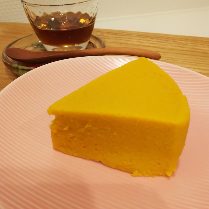 材料少なめ!ビストロでなめらかかぼちゃプリン